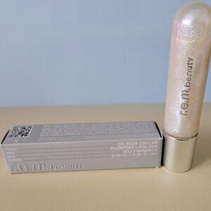R.E.M. Beauty REM On Your Collar Plumping Lip Gloss Jelly Sandals